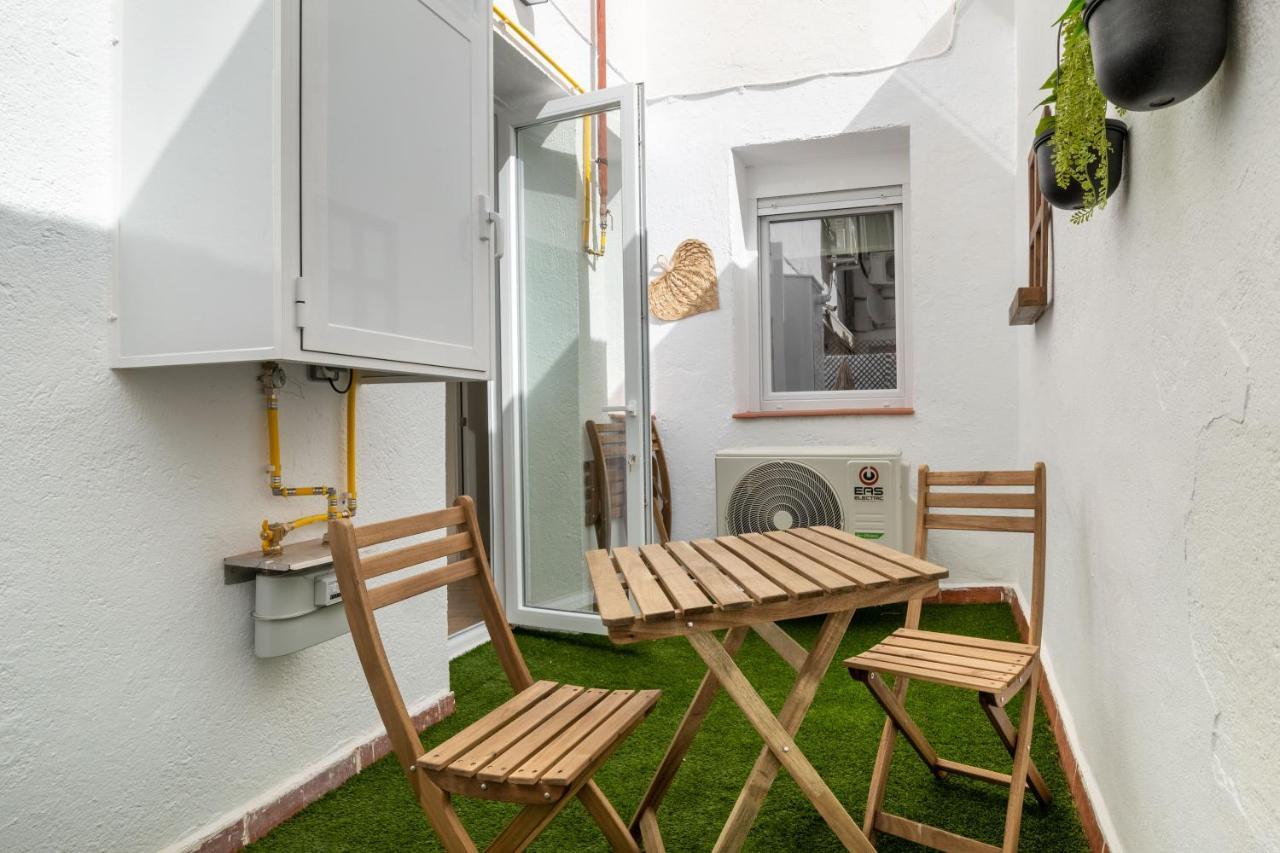 2 Bedrooms 2 Bathrooms Furnished - Retiro - Refurbished - Mintystay Madrid Kültér fotó