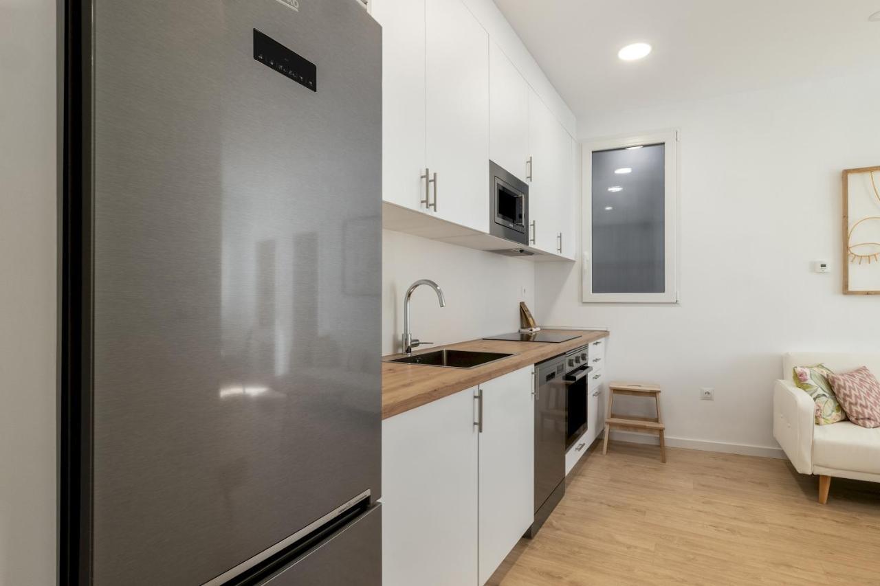 2 Bedrooms 2 Bathrooms Furnished - Retiro - Refurbished - Mintystay Madrid Kültér fotó